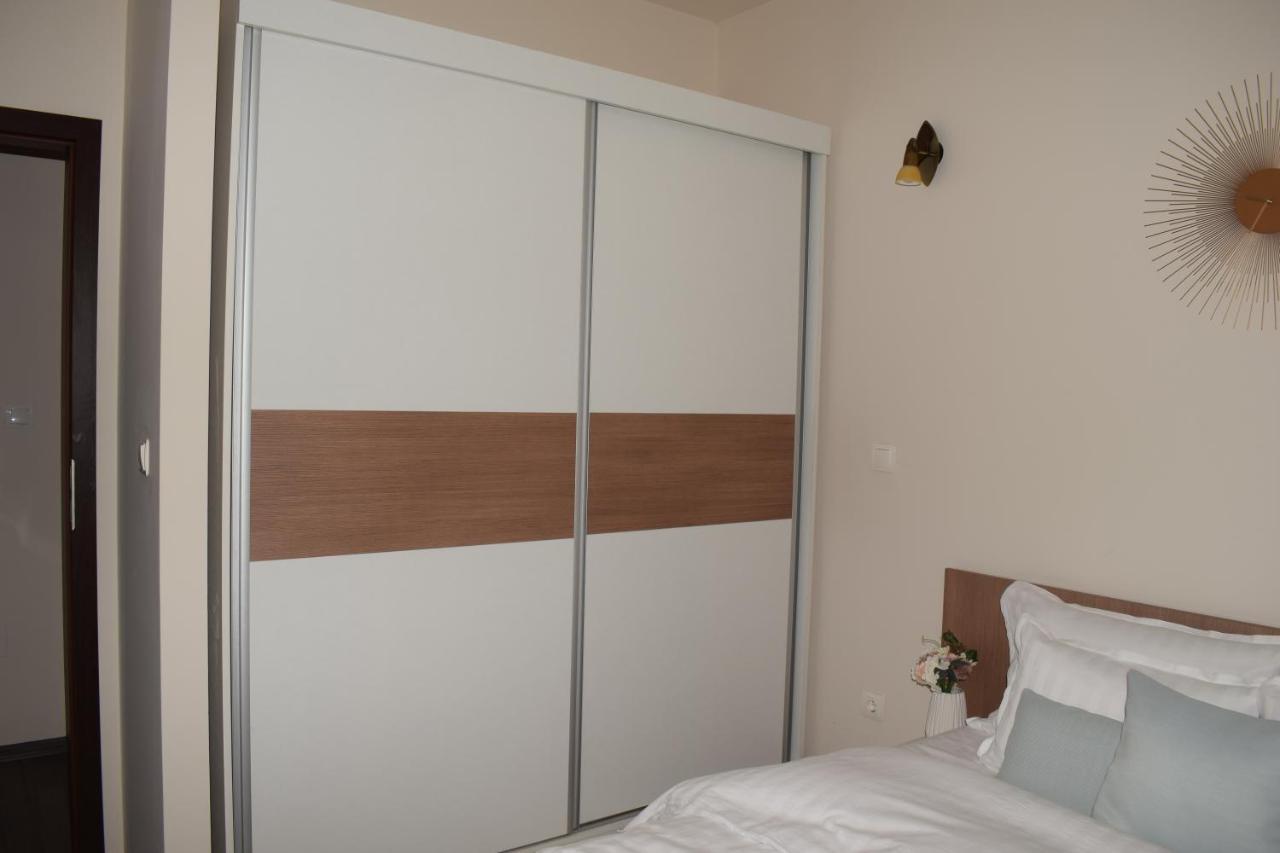 Sweet Residence Apartment Arad Exterior foto
